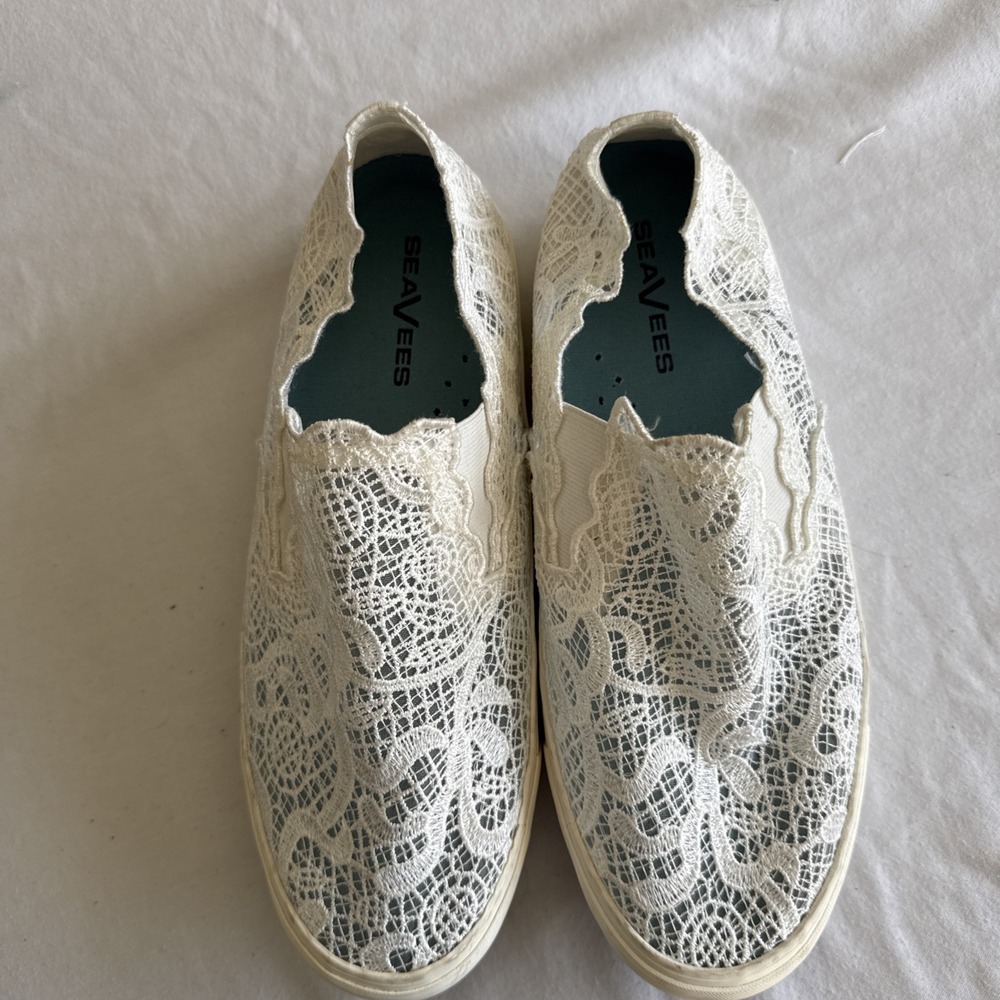 SeaVees Lace Sneaker, Women's Size 10